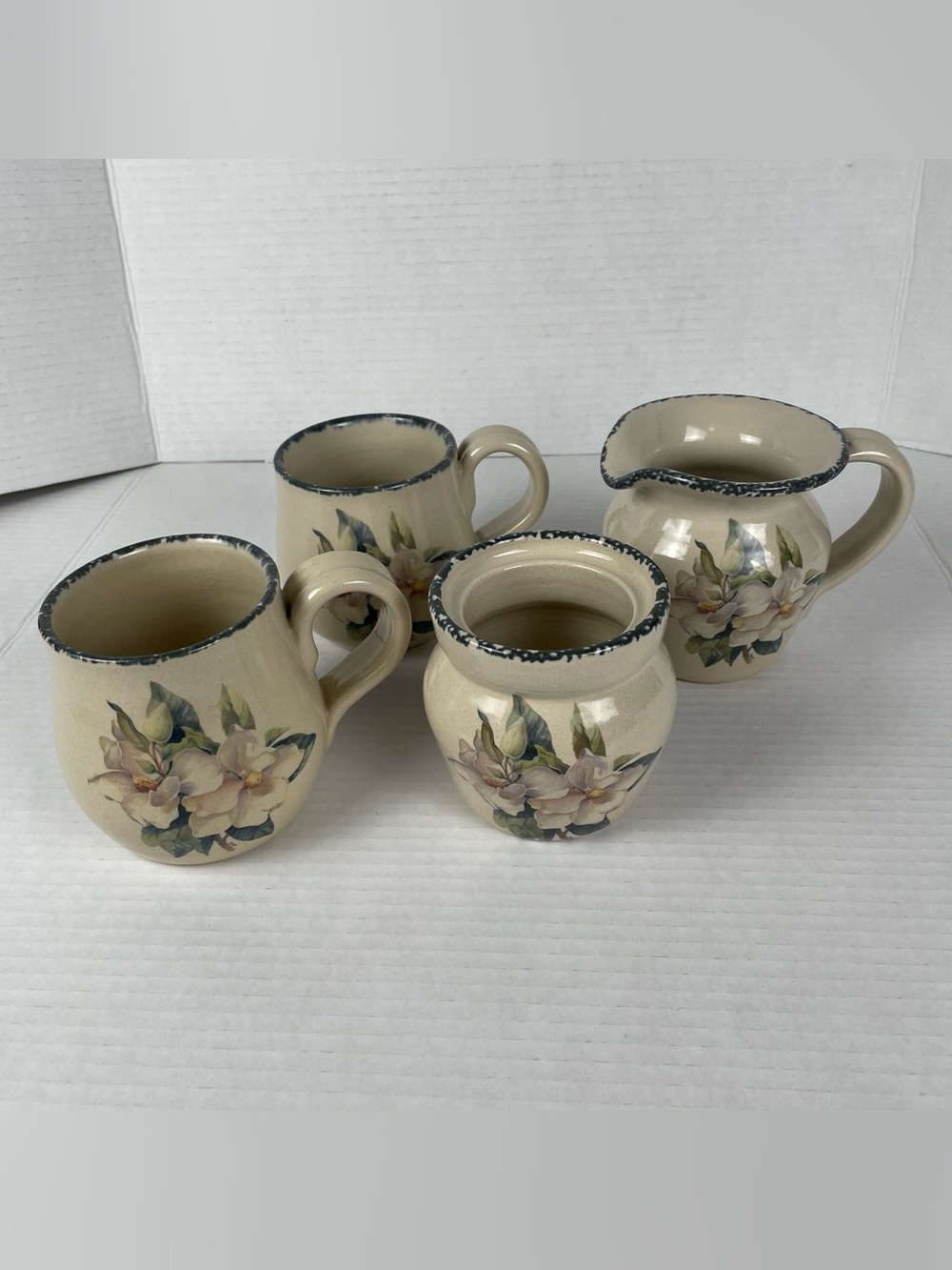 Vintage Home & Garden Party Stoneware Magnolia 4pc Set Cups Cream Sugar Canister